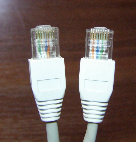 Компютерні мережі. Обтискач кабелів, налаштування підключень і спільного доступу до Інтернету