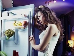 Як позбавитися від запаху в холодильнику