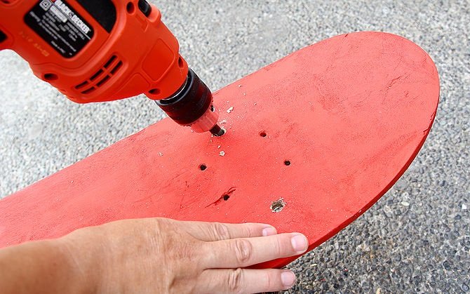Як зробити гойдалки з скейтборда