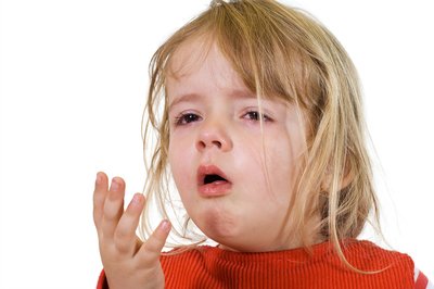 Що робити якщо у дитини мокрий кашель?