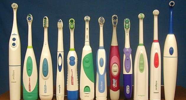 Як вибрати електричну зубну щітку