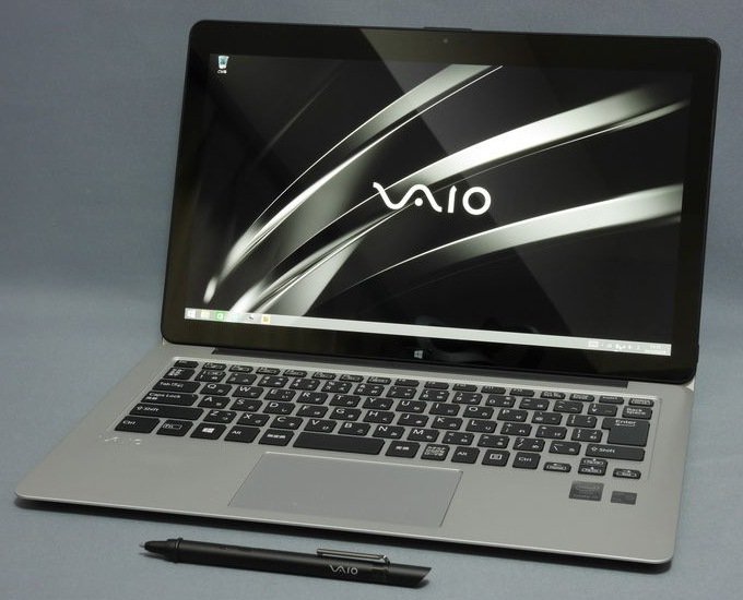 VAIO без Sony   перші гібридні ноутбуки (13 фото + 1 відео)