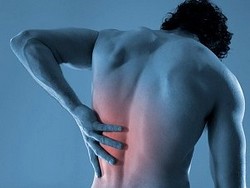 Причини болю в спині