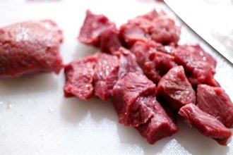 Мясо з грибами в мультиварці: покроковий кулінарний рецепт