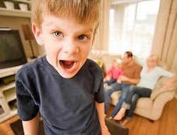 Причини розбещеності дитини і способи її уникнути
