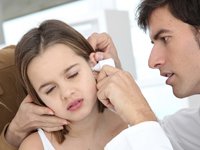 Застуда, нежить і інші причини заставленого вуха