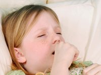 Який компрес допоможе дитині від кашлю