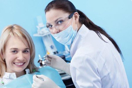 Як зберегти здорові та міцні зуби до старості?