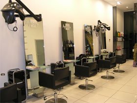 Як відкрити салон перукарні