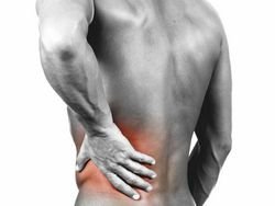 Біль у спині: причини, симптоми і профілактика