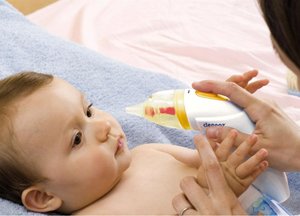 Як вибрати соплеотсос для новонародженого малюка
