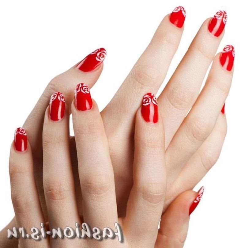 Дизайн нігтів з червоним кольором