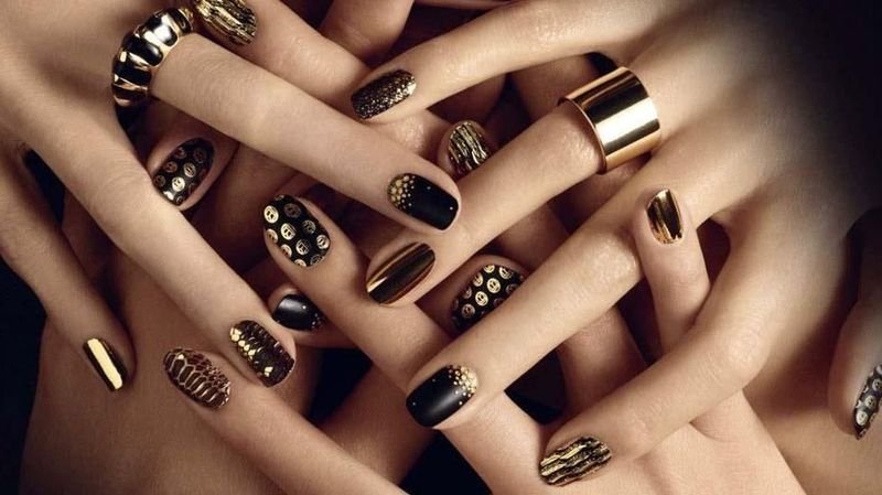Дизайн нігтів з чорним кольором