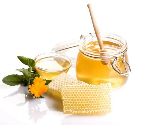 Обгортання з медом проти целюліту: легко, надійно і швидко справляємося з проблемою