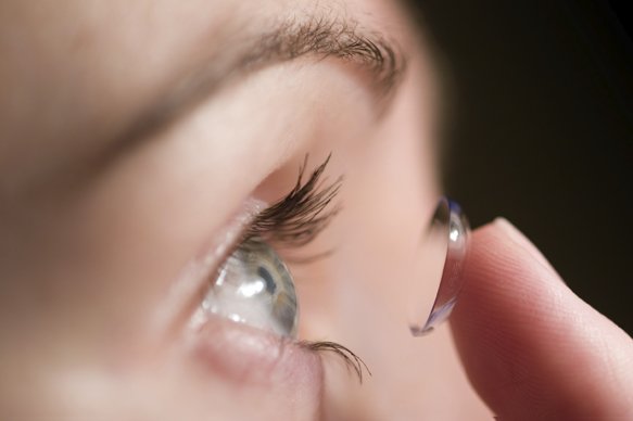 Як вибрати контактні лінзи: практичні поради