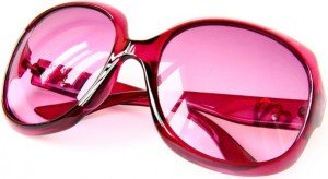 Рожеві окуляри — крик моди 2011!