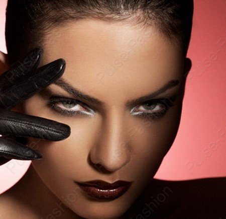 Бездоганний вечірній макіяж для сіруватих очей: крок за кроком
