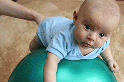 Гімнастика для новонароджених