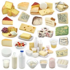 Які продукти харчування у великій кількості містять кальцій (таблиця)