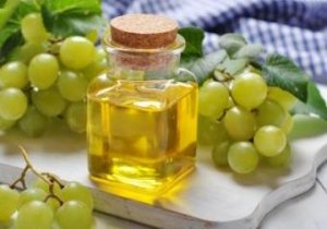 Гормон молодості і краси: олія виноградних кісточок!