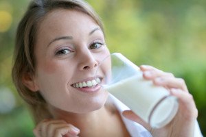 Рецепти від кашлю з використанням молока