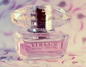 Парфум для жінок від відомого модного будинку Versace