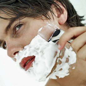 Чоловікам про те, як правильно голитися верстатом