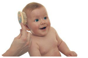 Як прибрати скоринки на голові у немовляти?