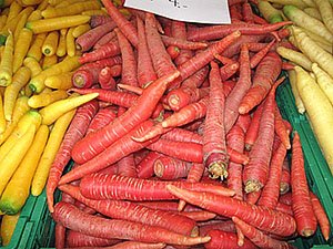 Багатобарвна історія моркви