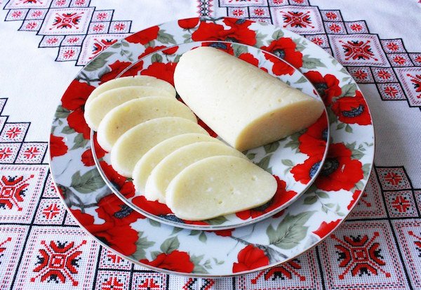 Приготування твердого сиру в домашніх умовах