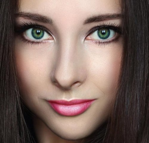 Створення красивого дневнго макіяжу для зелених очей