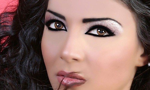 Як зробити арабський макіяж?