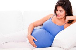 Поради вагітним: чи можна робити татуаж брів при вагітності
