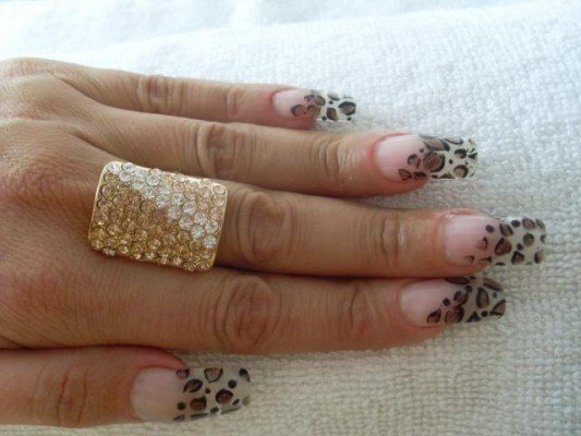 Леопардовий манікюр в домашніх умовах на натуральних і нарощених нігтях   поради, фото, приклади