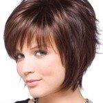 Жіночі стрижки на середні волосся: які вони бувають та як правильно вибирати