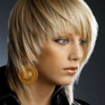 Жіночі стрижки на середні волосся: які вони бувають та як правильно вибирати