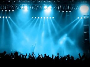 Як організувати концерт і заробити   організація концертів як бізнес