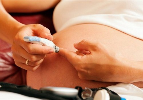 Цукровий діабет при вагітності: як не нашкодити малюкові?