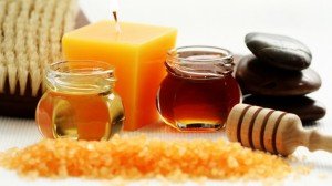 Масаж з медом для схуднення та позбавлення від целюліту