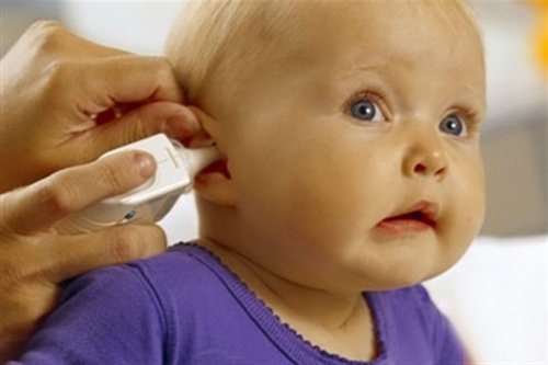 Запалення середнього вуха у дитини: симптоми і лікування
