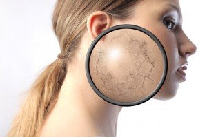 Лущення шкіри на обличчі – причини та розвязання проблеми
