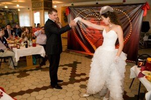 Весілля в Стилі «Мулен руж» — подарує море пристрасті