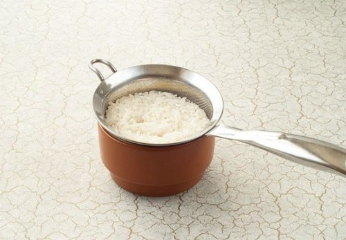 Рисова каша для дітей до року: як правильно варити, ніж корисна, рецепти