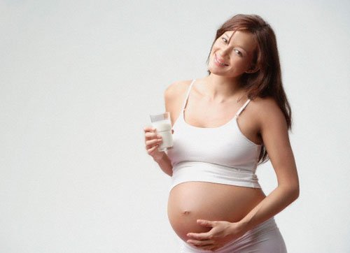 Фолієва кислота при плануванні вагітності: навіщо і скільки пити