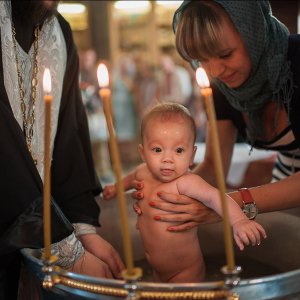 Хрещення дитини: зміст, правила, поради і прикмети