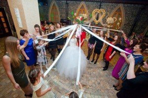Кращі весільні конкурси для молодих