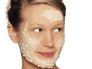 Лущення шкіри на обличчі – причини та розвязання проблеми