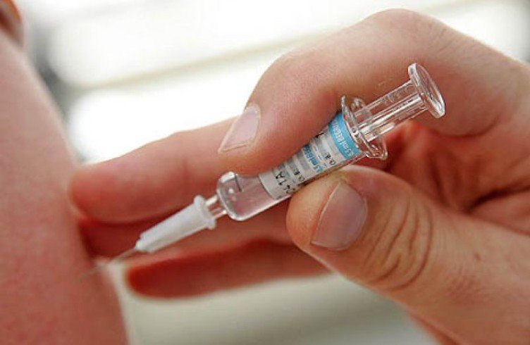 Шкоду вакцинації від грипу для дітей і дорослих