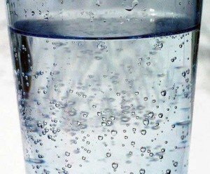 Газована вода – користь і шкода. Чим шкідлива солодка газована вода