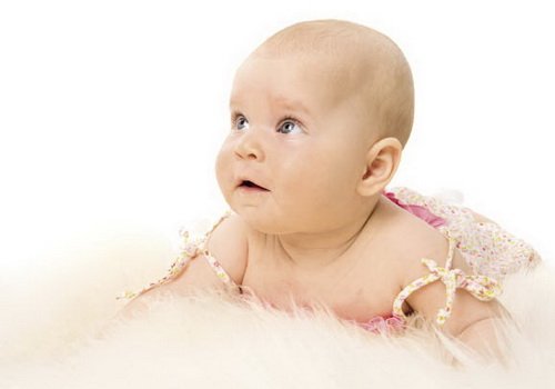 У новонародженого маленьке джерельце: норми і чим небезпечні відхилення